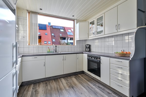 Medium property photo - Spreeuwenhoek 13, 3201 JM Spijkenisse
